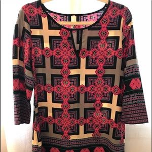 NWOT Sage Shift dress w keyhole neckline